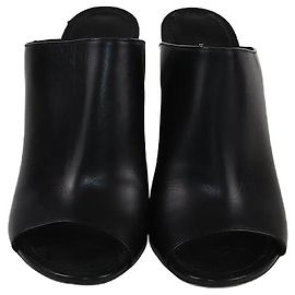 Schwarze Blockabsatz-Mules von Louis Vuitton Schwarz