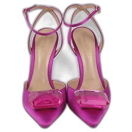 Gianvito Rossi Fuchsia Jaipur Ankle Strap Pumps Fuschia