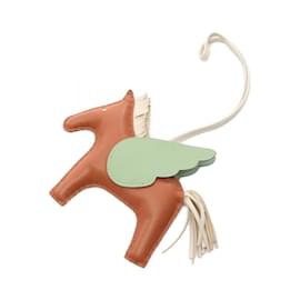 Hermès-Hermes Rodeo Pegasus MM Clé Vert Cricket Charm-Brown,Green,Cream