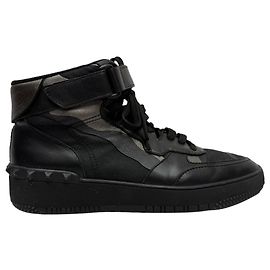 Baskets montantes Valentino Garavani Rockstud camouflage en cuir noir Noir
