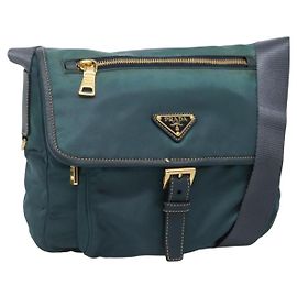 Sac à épaule PRADA en nylon vert or Auth 131481 Doré Vert