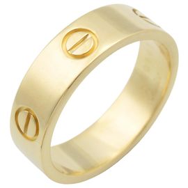 Cartier Love Ring in 18K Yellow Gold Golden