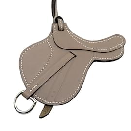 Hermès-Hermes Paddock Sailor Keychain-Beige