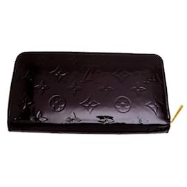 Louis Vuitton-Louis Vuitton Zippy Wallet in Amarante-Dark red