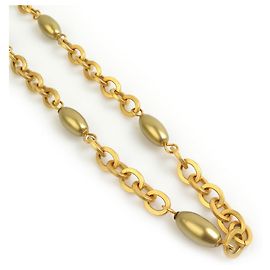 Colar de metal com pérolas falsas douradas Chanel Coco Mark Dourado