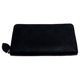 Louis Vuitton-Louis Vuitton Mahina Zippy Wallet-Black