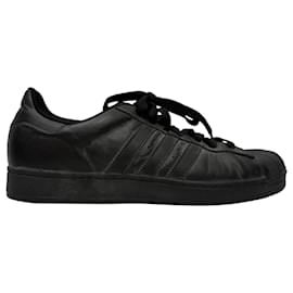 Autre Marque-Adidas Superstar Sneakers in Triple Black Leather-Black
