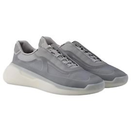 Sneakers Prada America's Cup in Re-Nylon e tessuto da bicicletta Grigio