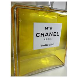 Chanel-Giant Fake Perfume Bottle Chanel N*5-Yellow