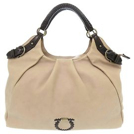 Bolsa de couro bege Salvatore Ferragamo Bege