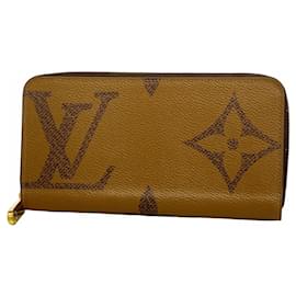 Louis Vuitton-Louis Vuitton Monogram Giant Reverse Zippy Wallet-Brown