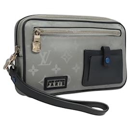 Louis Vuitton-LOUIS VUITTON Bolsa Clutch Satellite Alpha Monograma Prata M44171 LV Auth KD494-Prata