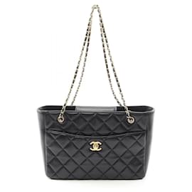 Chanel-Sac de shopping petit Matelassé Chanel-Noir