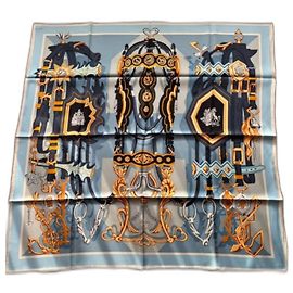 Hermès Noivas e Destino Multicor