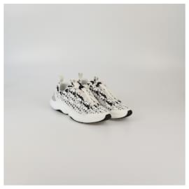 Christian Dior-Christian Dior White/Black B24 Runner Sneaker-Black,White