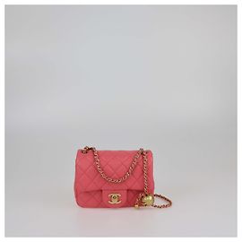 Bolsa de flap mini quadrada matelassada rosa Chanel com pérolas Crush Rosa