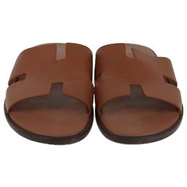 Hermès Gold Izmir Sandalen Golden