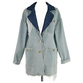 Jaqueta detalhada em denim azul e tweed com colarinho e bolsos Chanel Outro