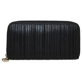 Bulgari Cartera con cremallera plisada negra Bvlgari Negro