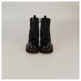 Botas de combate pretas com pérolas e cadarços Brunello Cucinelli Preto