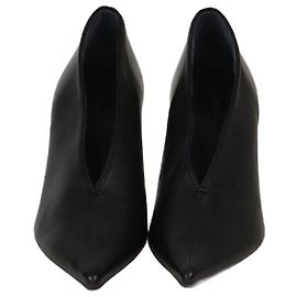 Céline Celine Black V Cut Pointed Toe Pumps Black