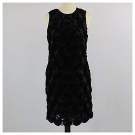 Robe Midi Noire Spiral Rosette de Burberry Prorsum Noir