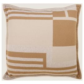 Hermès-Ithaque Pillow-White,Beige,Camel