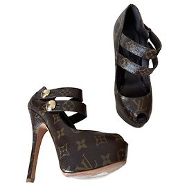Louis Vuitton Leather Heels Brown Size 36 Brown
