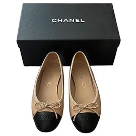 Chanel Manoletinas Beige