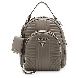 Prada Diagramme Leder-Rucksack Grau