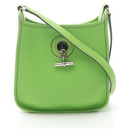 Hermès Borsa a spalla Hermes Vespa TPM in Taurillon Clemence Verde