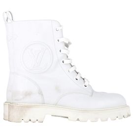 Botas de combate de cuero blanco con logo en relieve de Louis Vuitton Blanco Crudo