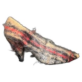Céline V Neck wool pumps red black Red