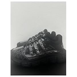 Versace-Tênis Trigreca da Versace-Preto,Prata,Branco