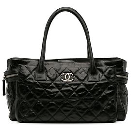 Chanel Black Medium Quilted Glazed Calfskin Executive Tote Black