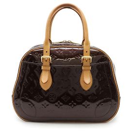 Sac à main Summit Drive en Monogram Vernis de Louis Vuitton Marron