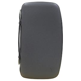 Louis Vuitton-Bolsa de viagem Organizer Atoll em Taiga Louis Vuitton-Preto
