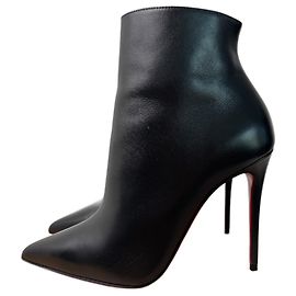 Christian Louboutin So Kate Booty 100 Kid Size 37 Black