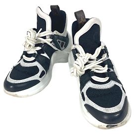 Louis Vuitton LV Arclight Sneakers Black White