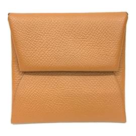 Monedero Bastia de Hermès Camello