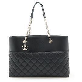 Sac à main Chanel Matelassé Coco Mark Noir