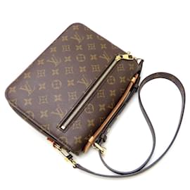 Louis Vuitton-Pochette Metis Louis Vuitton-Marrom