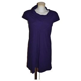 Vestido morado Pinko de viscosa Talla 42 Morado oscuro
