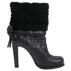 Christian Dior Dior Black Leather Cannage Ice Fur Cuffed Boots, Size 40 EU Black