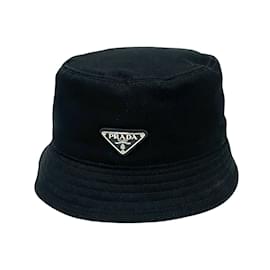 Prada-Prada Re-Nylon Bucket Hat-Black