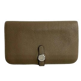 Hermès Hermes Y Togon GM Taurillon Clemence Leather Bifold Wallet Grey Taupe