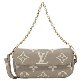 Bolsa de Ombro Louis Vuitton Monogram Empreinte Bicolor Ivy M82211 Multicor Cinza