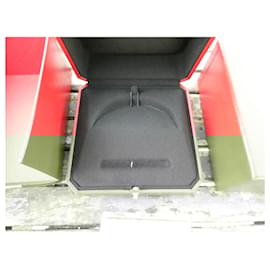 Cartier-Cartier case for Love bracelet only in gold plating with new booklet-Red