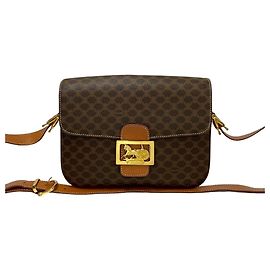 Céline Sac à main en cuir imprimé Blason Triomphe Macadam de Celine Marron