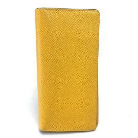 Cartera Larga Brazza en Taiga Louis Vuitton Amarillo